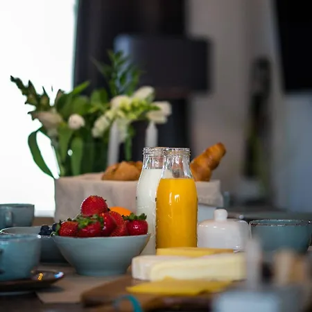 Willem Waterkant Apartament *